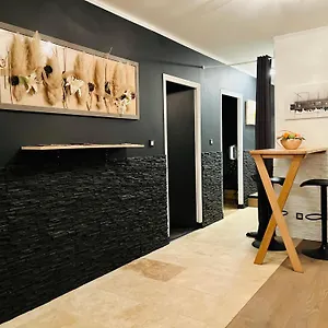  Appartement L’effusion France